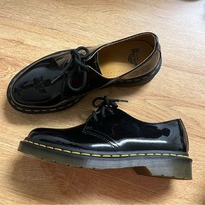 Dr martens 1461 oxfords W size 7 NWOT